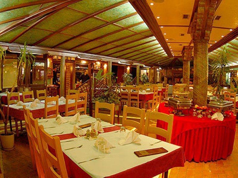 Hotel Rimski Most Ilidža Restaurant foto